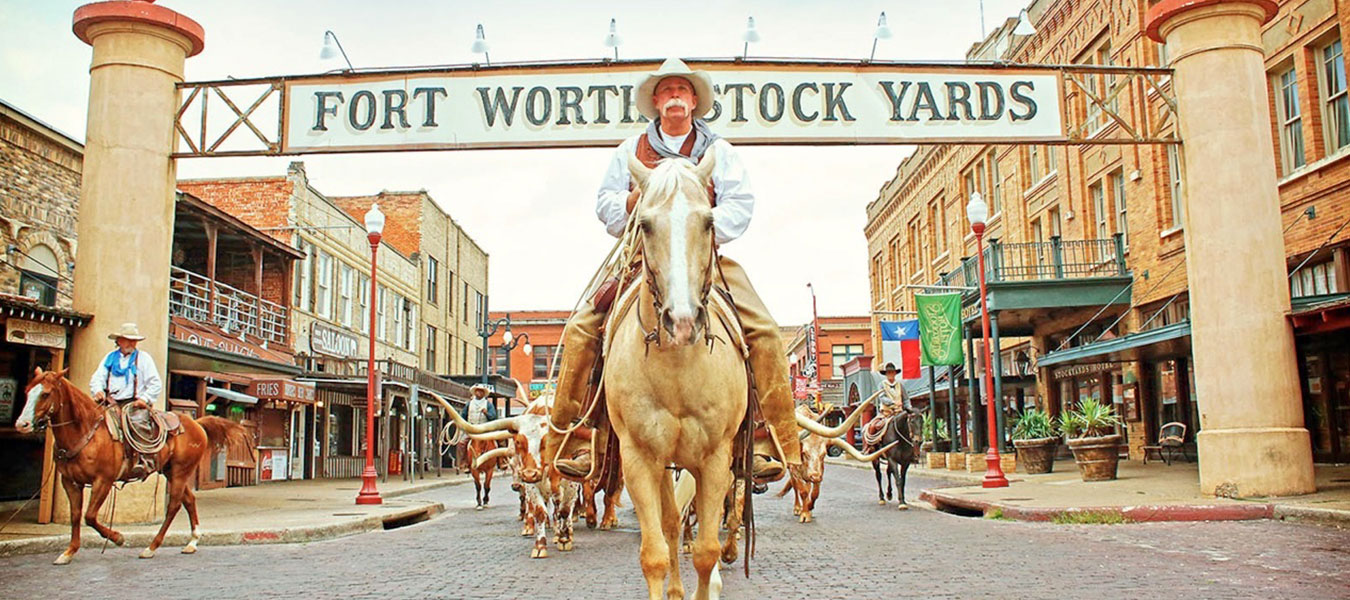 Street view of old Fort worth tx.